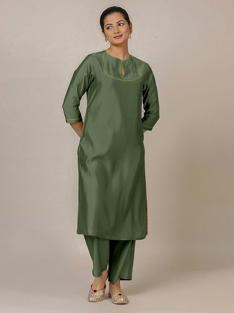 Zoya x Rozaana | A Line Kurta in Hunter Green with Thread Work | Coords or Only Kurta-Binks