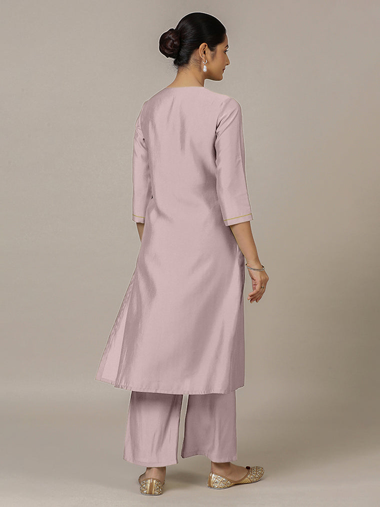 Zoya x Rozaana Kurta, in Purple Viscose, featuring three quarter sleeves and keyhole neckline, made for daily & work (view 2).