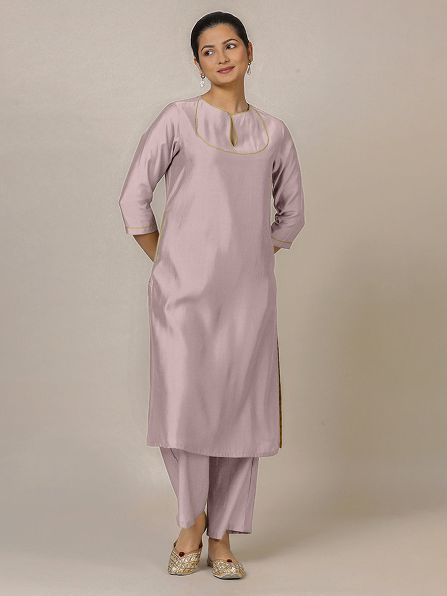 Zoya x Rozaana Kurta, in Purple Viscose, featuring three quarter sleeves and keyhole neckline, made for daily & work (view 5).