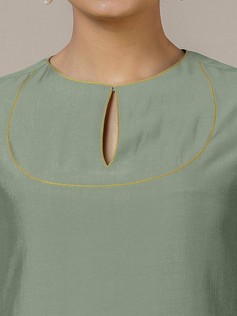 Zoya x Rozaana Kurta, in Green Viscose, featuring three quarter sleeves and keyhole neckline, made for daily & work (view 3).