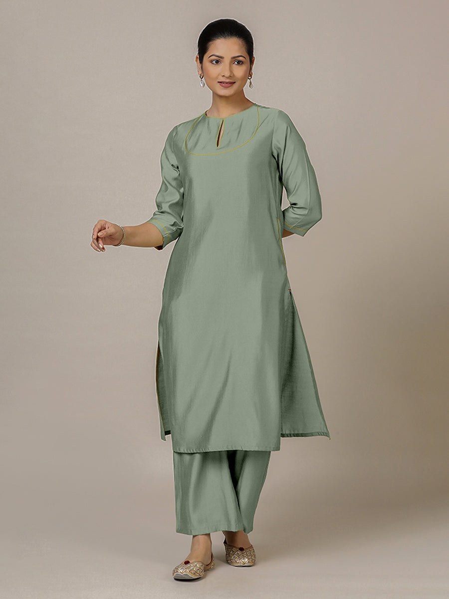 Zoya x Rozaana Kurta, in Green Viscose, featuring three quarter sleeves and keyhole neckline, made for daily & work (view 6).