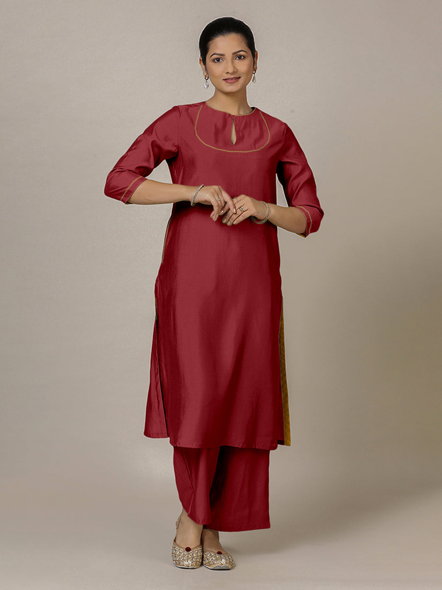 Zoya x Rozaana Kurta, in Red Viscose, featuring three quarter sleeves and keyhole neckline, made for daily & work (view 7).