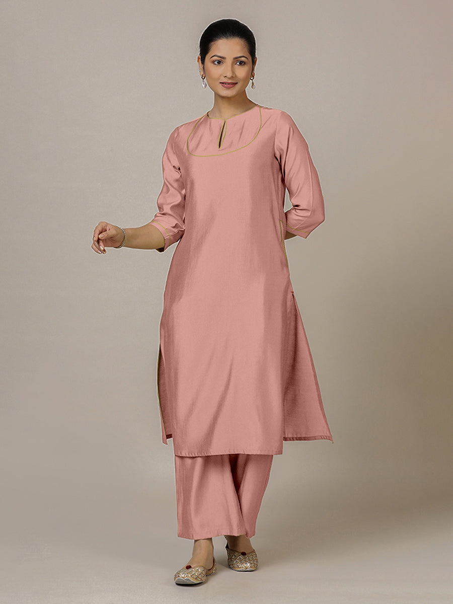 Zoya x Rozaana Kurta, in Pink Viscose, featuring three quarter sleeves and keyhole neckline, made for daily & work (view 5).