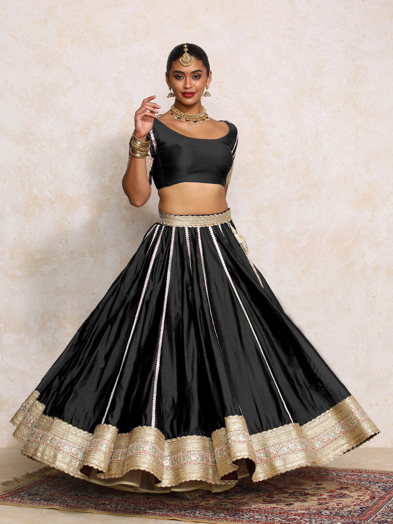 Mahira x Tyohaar | Black Plain Chandheri FlareFit™ Lehenga Set with Dupatta-Binks