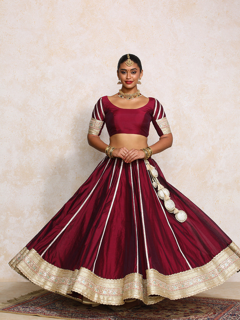 Mahira x Tyohaar | Burgundy Plain Chandheri Lehenga Set with Dupatta-Binks