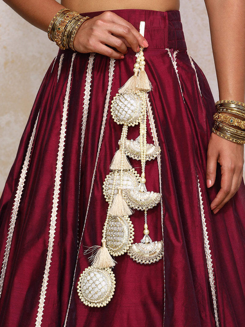 Mahira x Tyohaar | Burgundy Plain Chandheri Lehenga Set with Dupatta-Binks