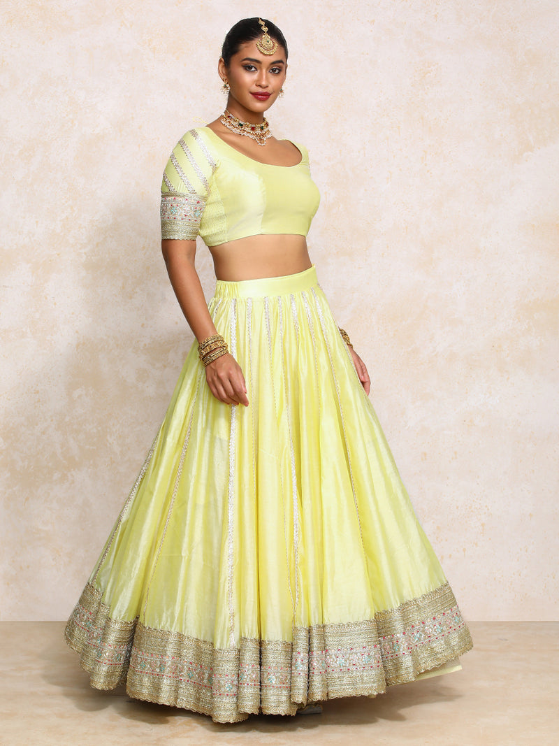 Mahira x Tyohaar | Lemon Yellow Plain Chandheri FlareFit™ Lehenga Set with Dupatta-Binks