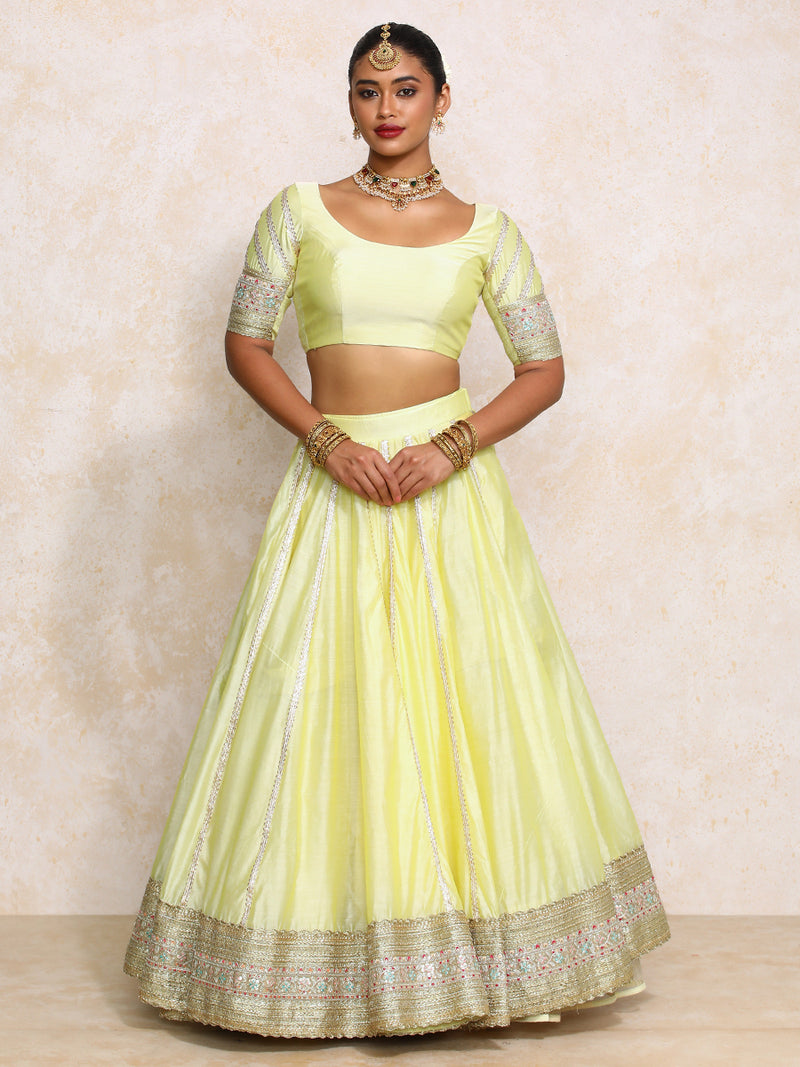 Mahira x Tyohaar | Lemon Yellow Plain Chandheri FlareFit™ Lehenga Set with Dupatta-Binks