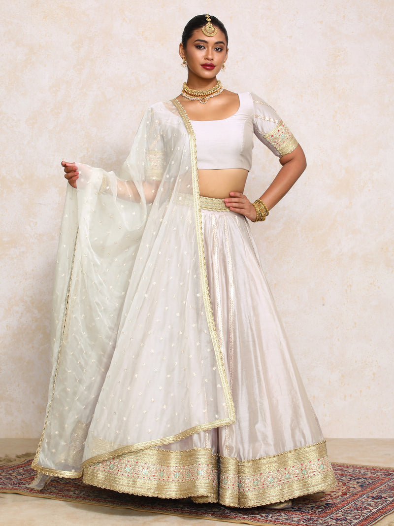 Mahira x Tyohaar | Oyster Grey Plain Chandheri FlareFit™ Lehenga Set with Dupatta-Binks
