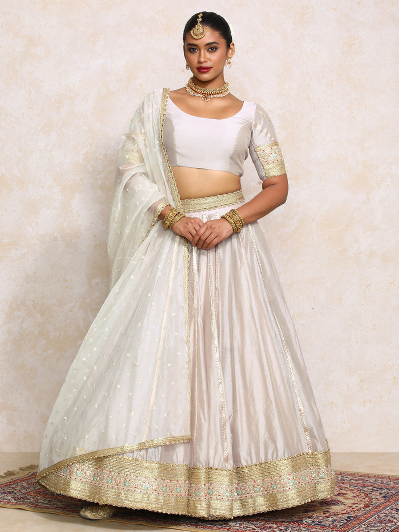 Mahira x Tyohaar | Oyster Grey Plain Chandheri FlareFit™ Lehenga Set with Dupatta-Binks