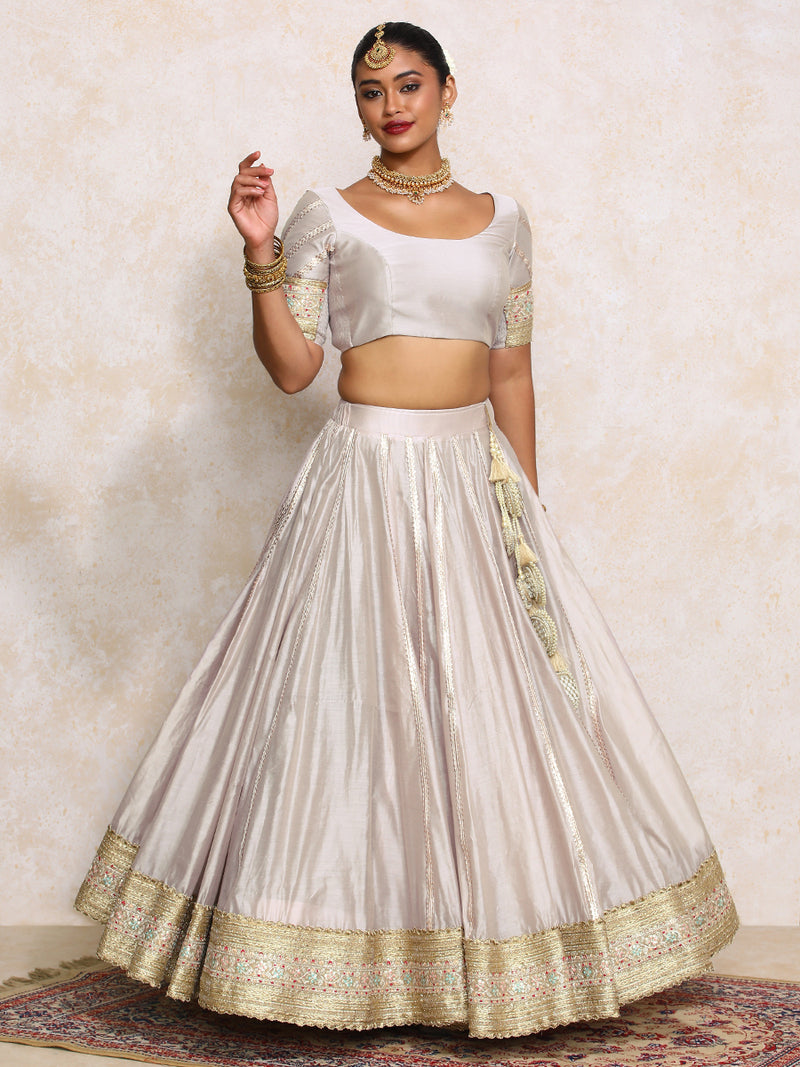 Mahira x Tyohaar | Oyster Grey Plain Chandheri FlareFit™ Lehenga Set with Dupatta-Binks
