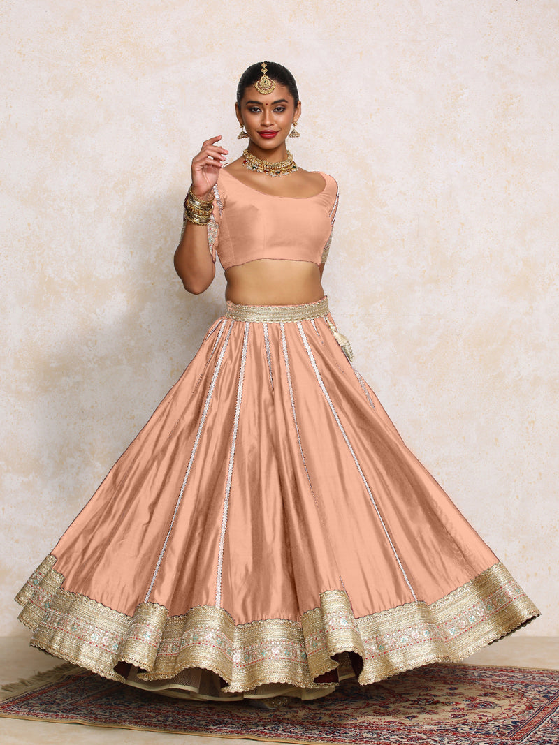 Mahira x Tyohaar | Peach Plain Chandheri FlareFit™ Lehenga Set with Dupatta-Binks