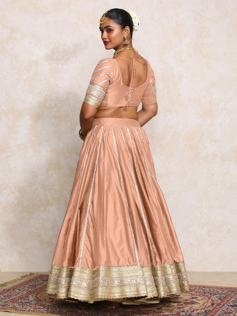 Mahira x Tyohaar | Peach Plain Chandheri FlareFit™ Lehenga Set with Dupatta-Binks