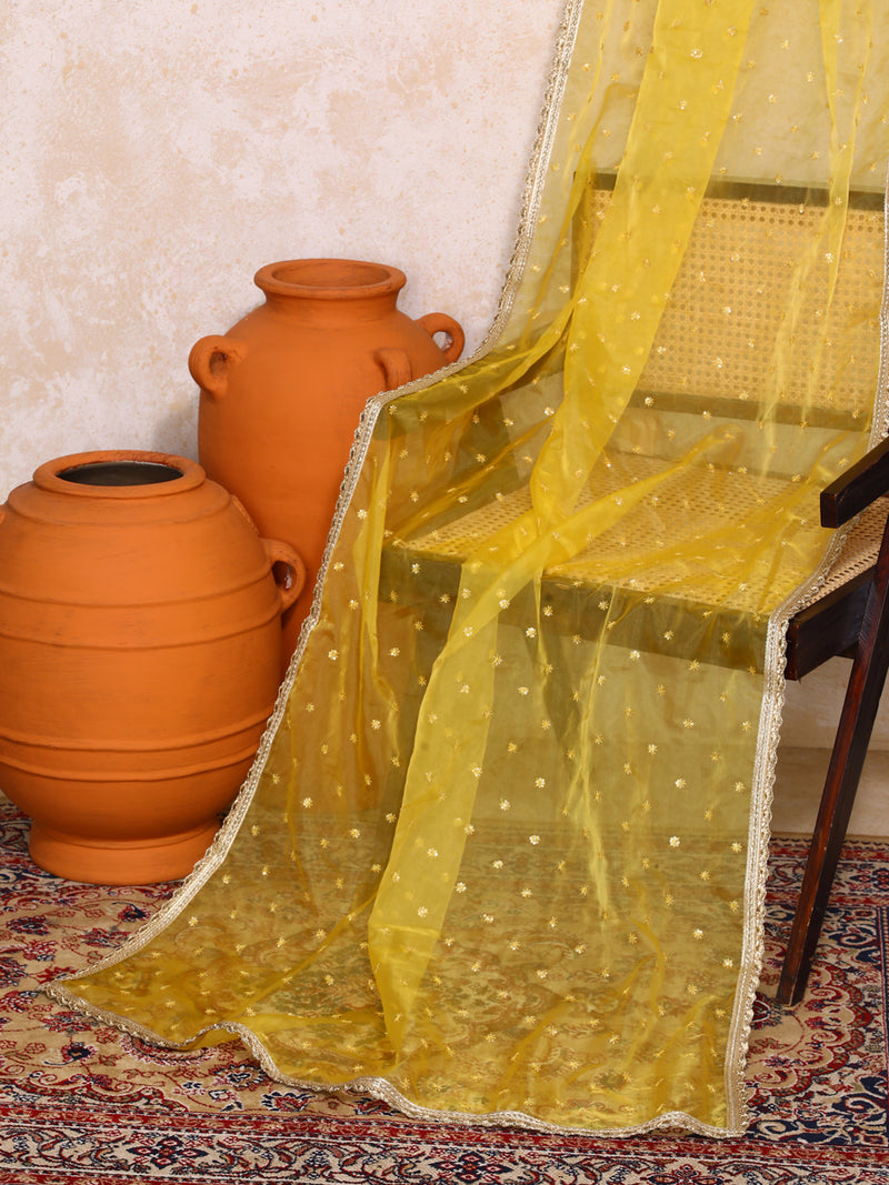 Mahira x Tyohaar | White Plain Chandheri FlareFit™ Lehenga Set with Dupatta-Binks