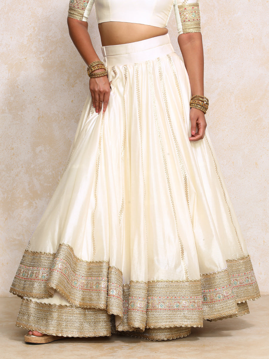 Mahira x Tyohaar Lehenga Set, in White Chandheri, featuring elbow sleeves and scoop neckline, made for party & festive (view 3).