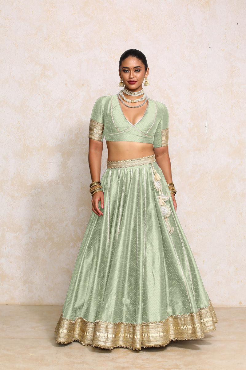 Mehreen x Tyohaar | Light Green Foil Chandheri FlareFit™ Lehenga Set with Dupatta-Binks