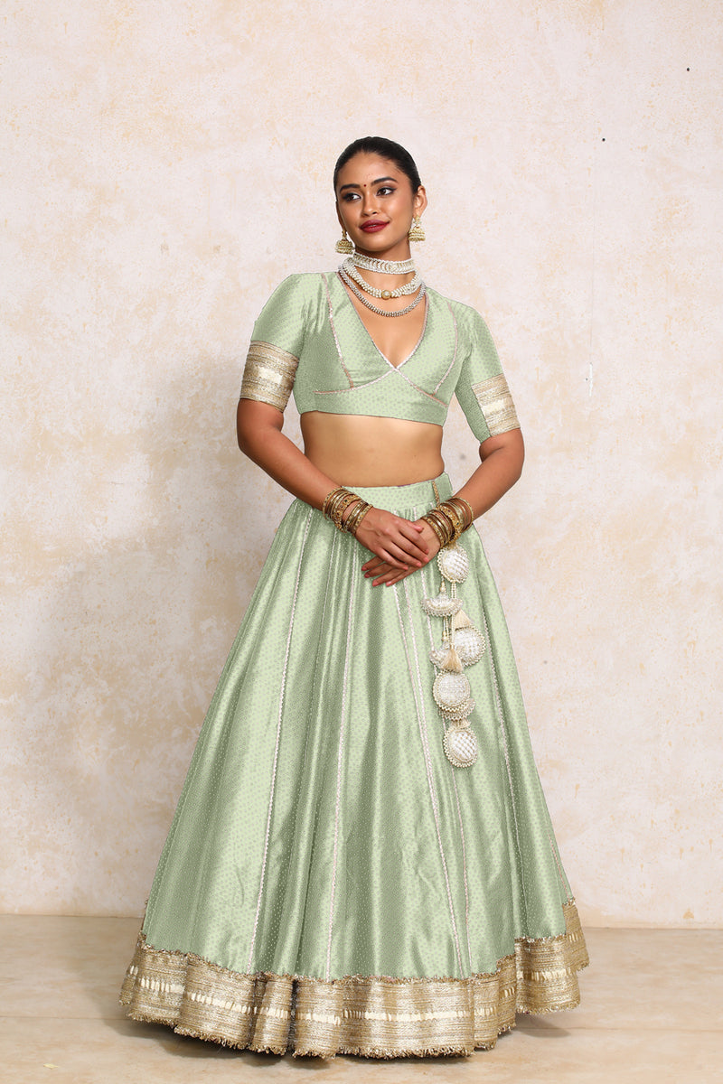 Mehreen x Tyohaar | Light Green Foil Chandheri FlareFit™ Lehenga Set with Dupatta-Binks