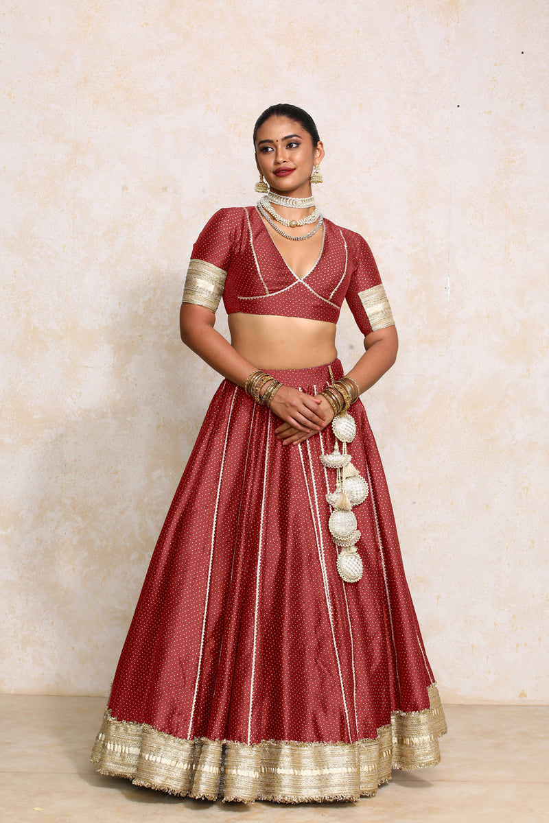 Mehreen x Tyohaar | Red Foil Chandheri FlareFit™ Lehenga Set with Dupatta-Binks
