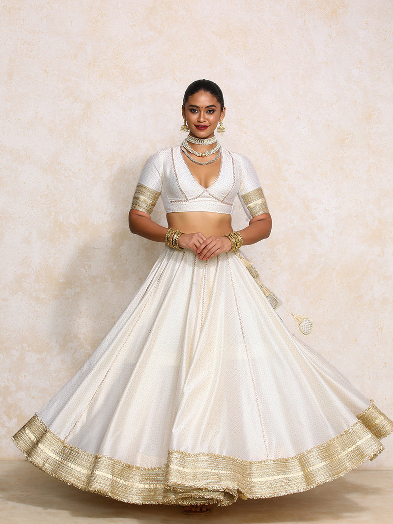 Mehreen x Tyohaar | White Foil Chandheri FlareFit™ Lehenga Set with Dupatta-Binks