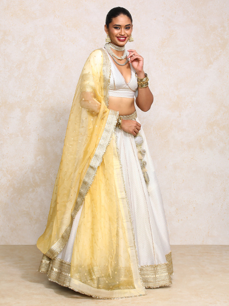 Mehreen x Tyohaar | White Foil Chandheri FlareFit™ Lehenga Set with Dupatta-Binks