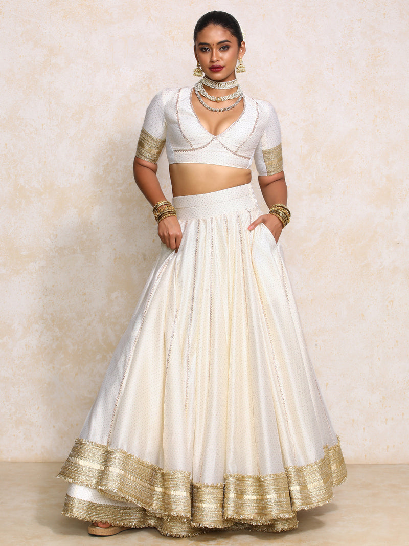 Mehreen x Tyohaar | White Foil Chandheri FlareFit™ Lehenga Set with Dupatta-Binks