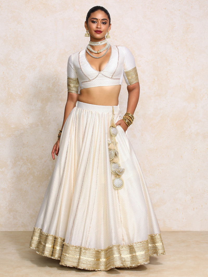 Mehreen x Tyohaar | White Foil Chandheri FlareFit™ Lehenga Set with Dupatta-Binks