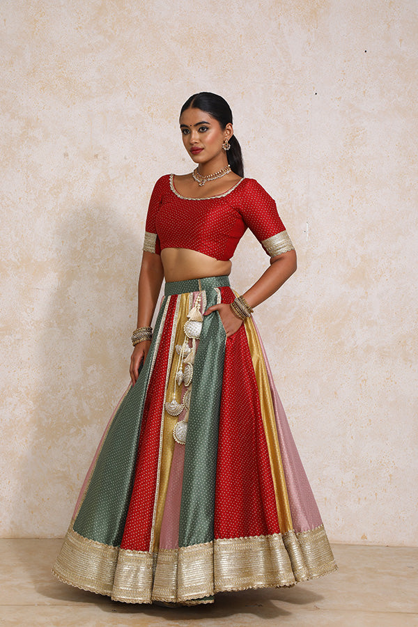 Saanjh x Tyohaar | Multi-colour Foil Chandheri FlareFit™ Lehenga Set with Dupatta-Binks