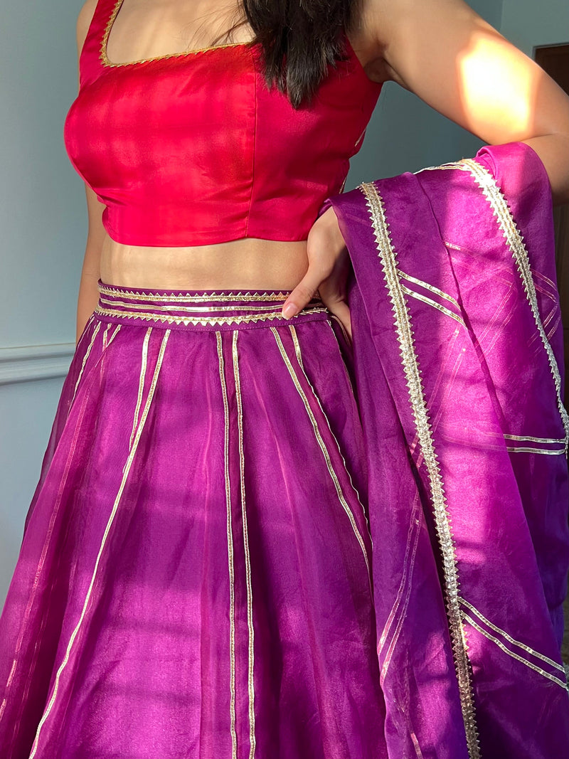 Heer x Tyohaar | Lehenga Skirt in Purple Organza-Binks