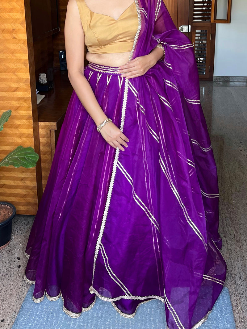 Heer x Tyohaar | Lehenga Skirt in Purple Organza-Binks