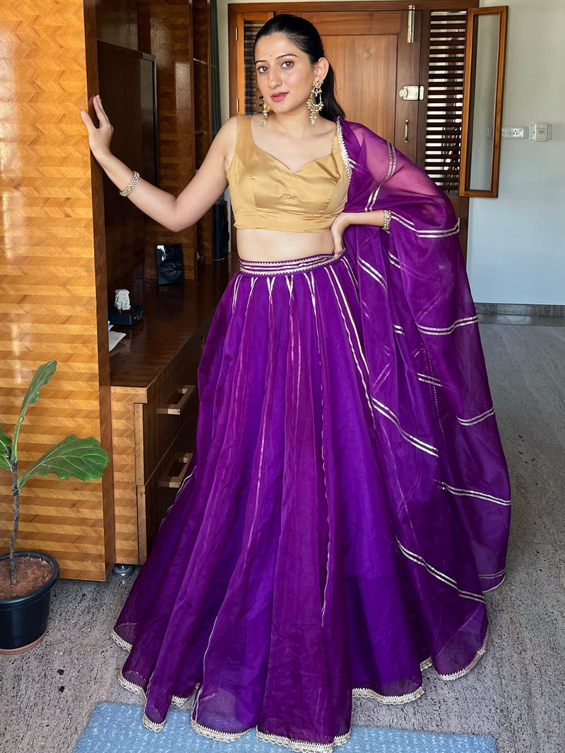 Heer x Tyohaar | Lehenga Skirt in Purple Organza-Binks