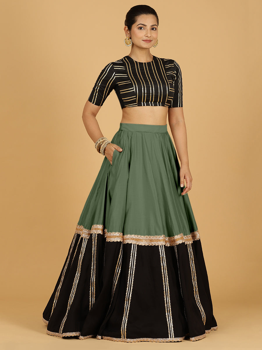 Mastani x Tyohaar Lehenga Skirt, in Green 80% Viscose 20% Polyester, made for party & festive (view 4).