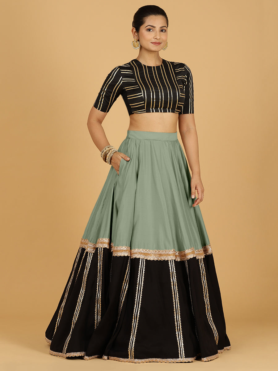 Mastani x Tyohaar Lehenga Skirt, in Green 80% Viscose 20% Polyester, made for party & festive (view 4).