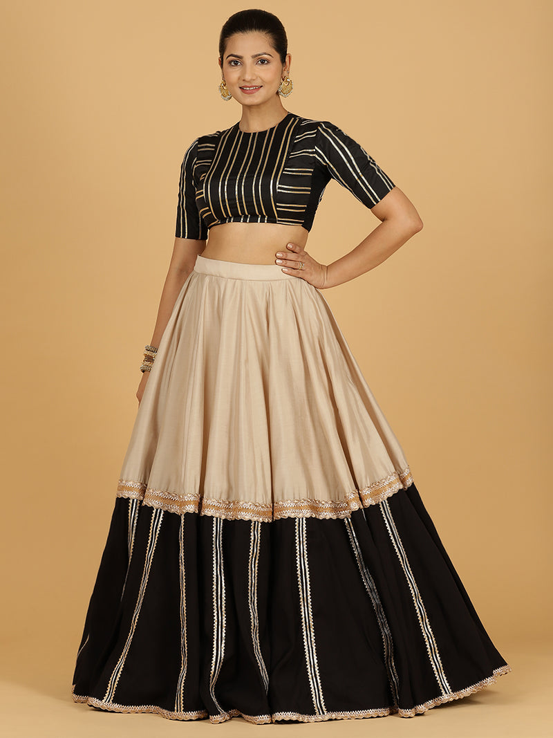 Mastani x Tyohaar | Oyster Grey Panelled Lehenga Skirt-Binks