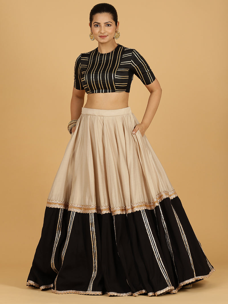 Mastani x Tyohaar | Oyster Grey Panelled Lehenga Skirt-Binks