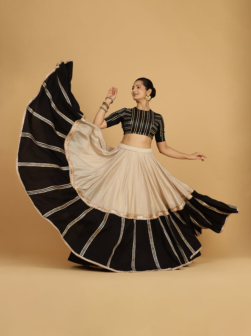 Mastani x Tyohaar | Oyster Grey Panelled Lehenga Skirt-Binks