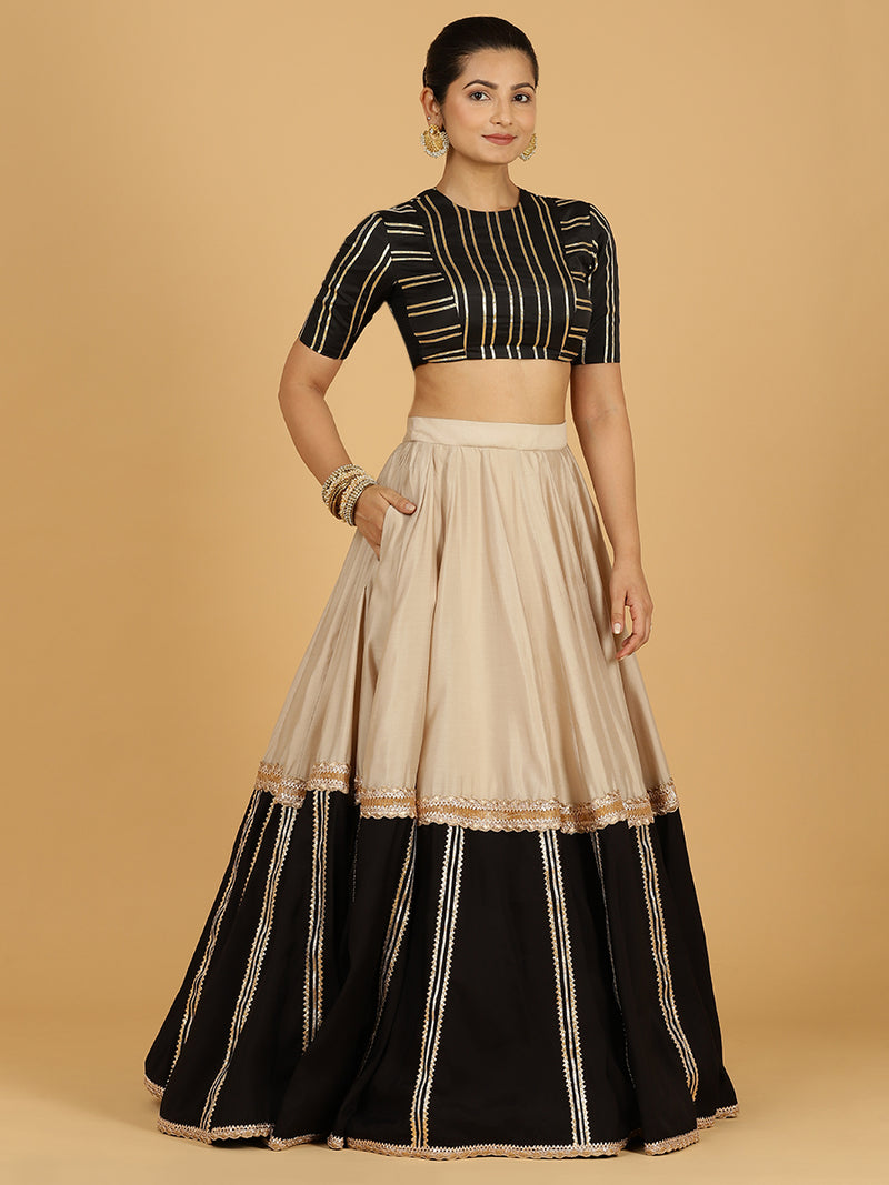 Mastani x Tyohaar | Oyster Grey Panelled Lehenga Skirt-Binks