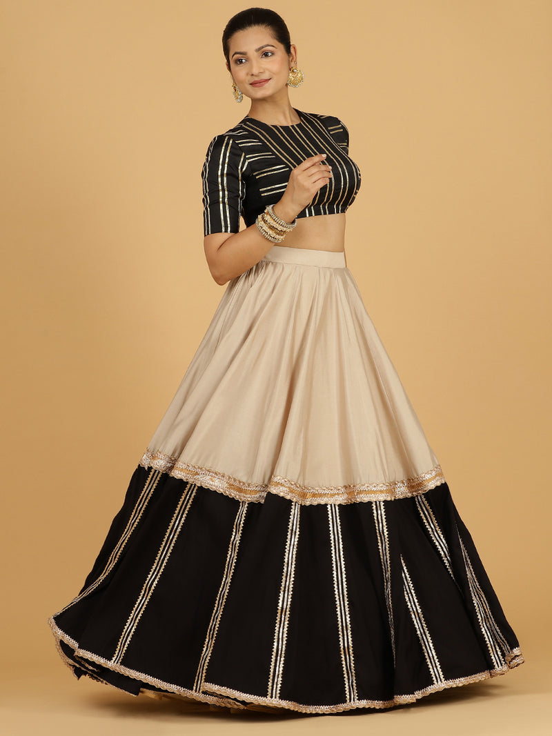 Mastani x Tyohaar | Oyster Grey Panelled Lehenga Skirt-Binks