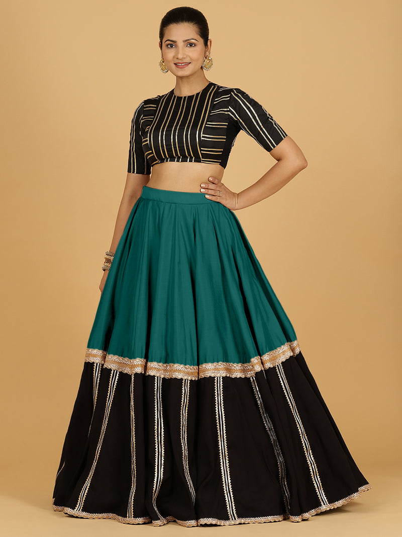 Mastani x Tyohaar | Peacock Green Panelled Lehenga Skirt-Binks