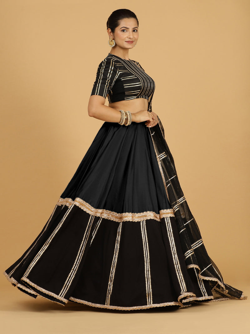 Mastani x Tyohaar | Raven Black Panelled Lehenga Skirt-Binks