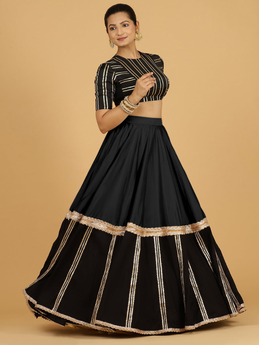 Mastani x Tyohaar Lehenga Skirt, in Black 80% Viscose 20% Polyester, made for party & festive (view 6).