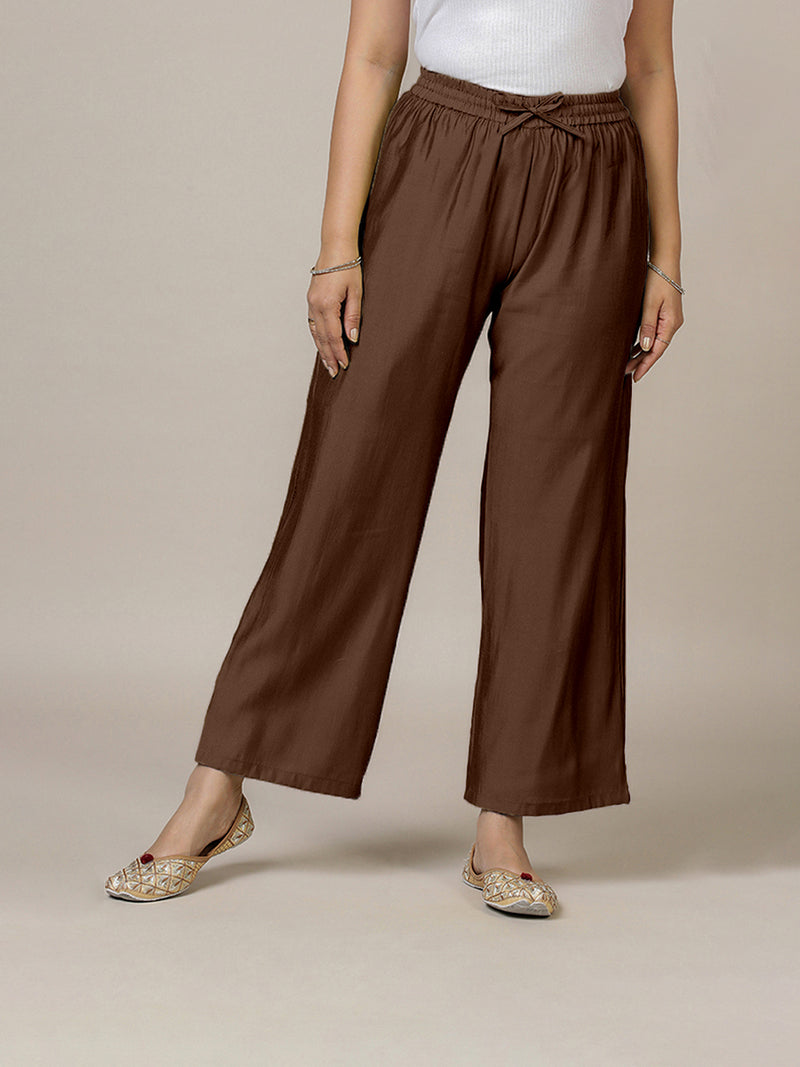 Fiza x Rozaana | Straight Pant in Walnut Brown-Binks