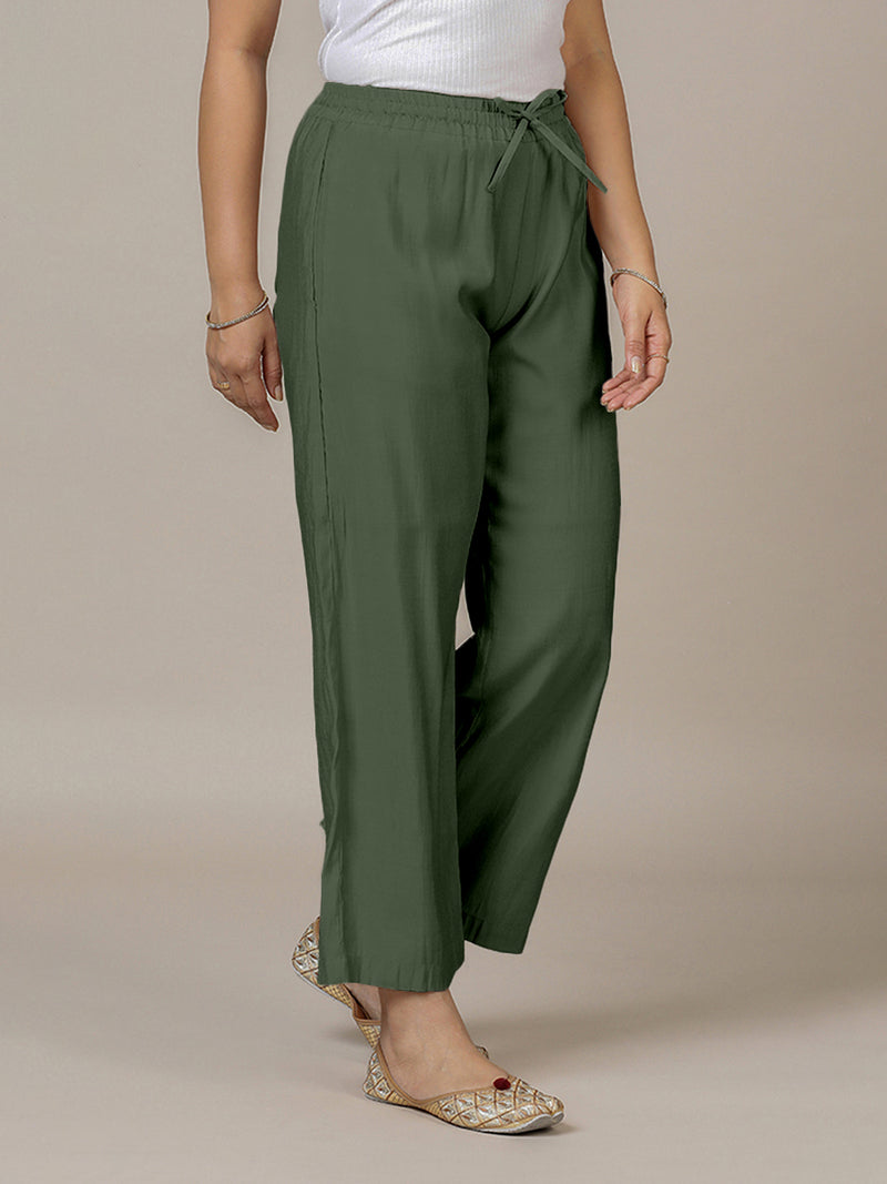 Fiza x Rozaana | Straight Pant in Pine Green-Binks
