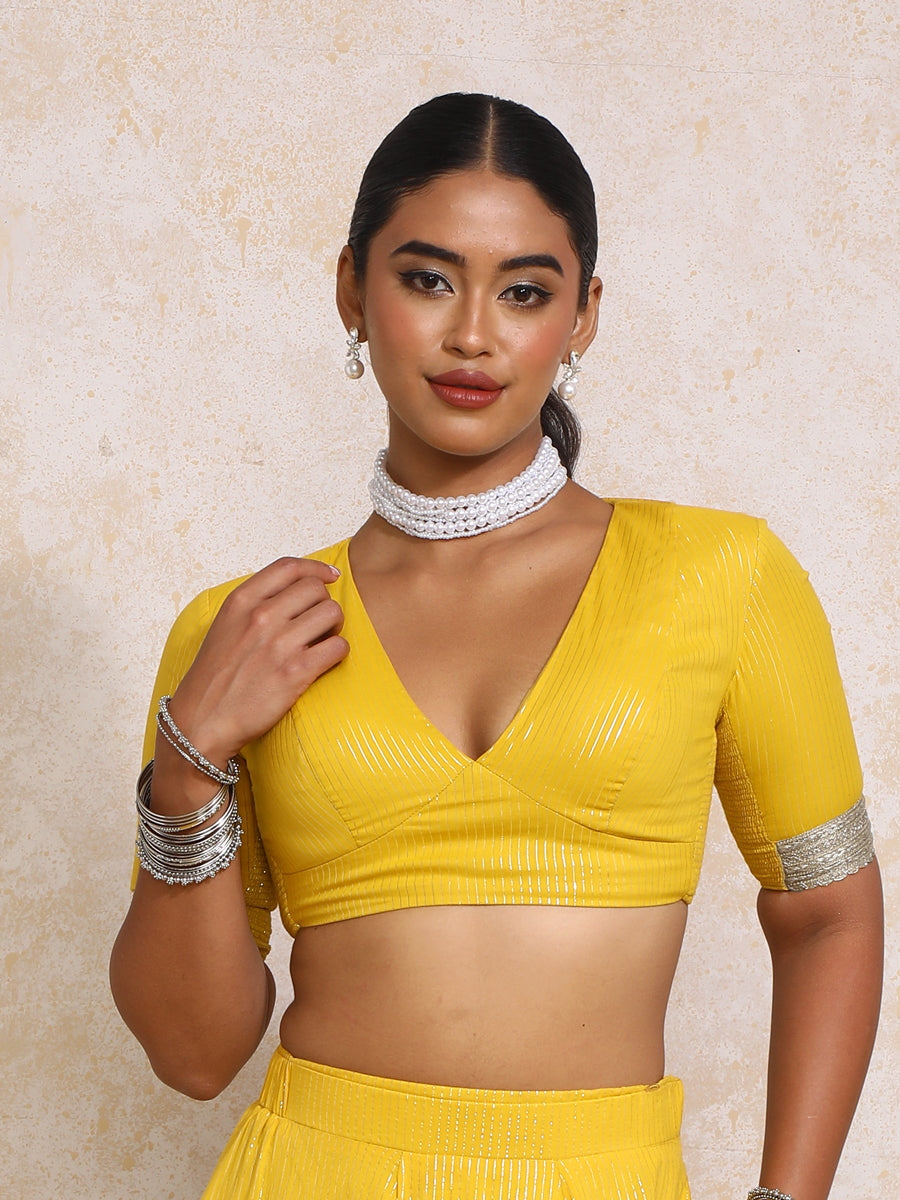 Aaritra x Tyohaar Saree Blouse, in Yellow 100% Cotton & Lurex, featuring elbow sleeves and v-neckline (view 7).