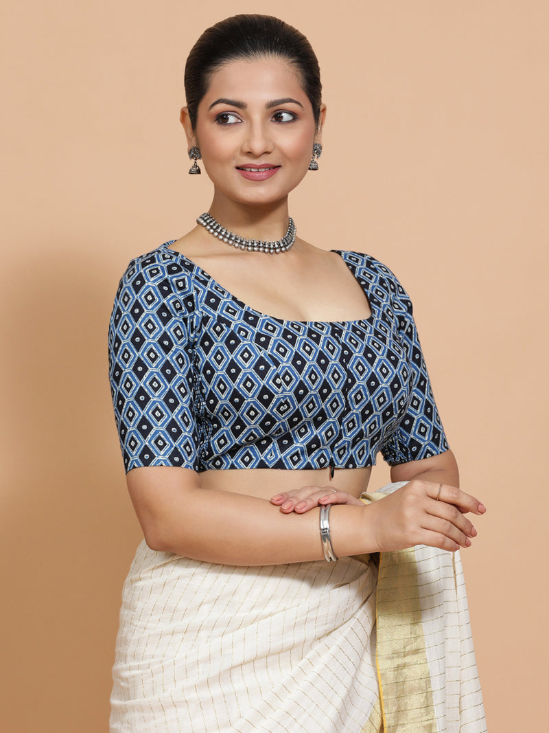 Aditi x Rozaana | Elbow Sleeves Cotton Saree Blouse in Indigo Blue Geometric Block Print Fabric-Binks