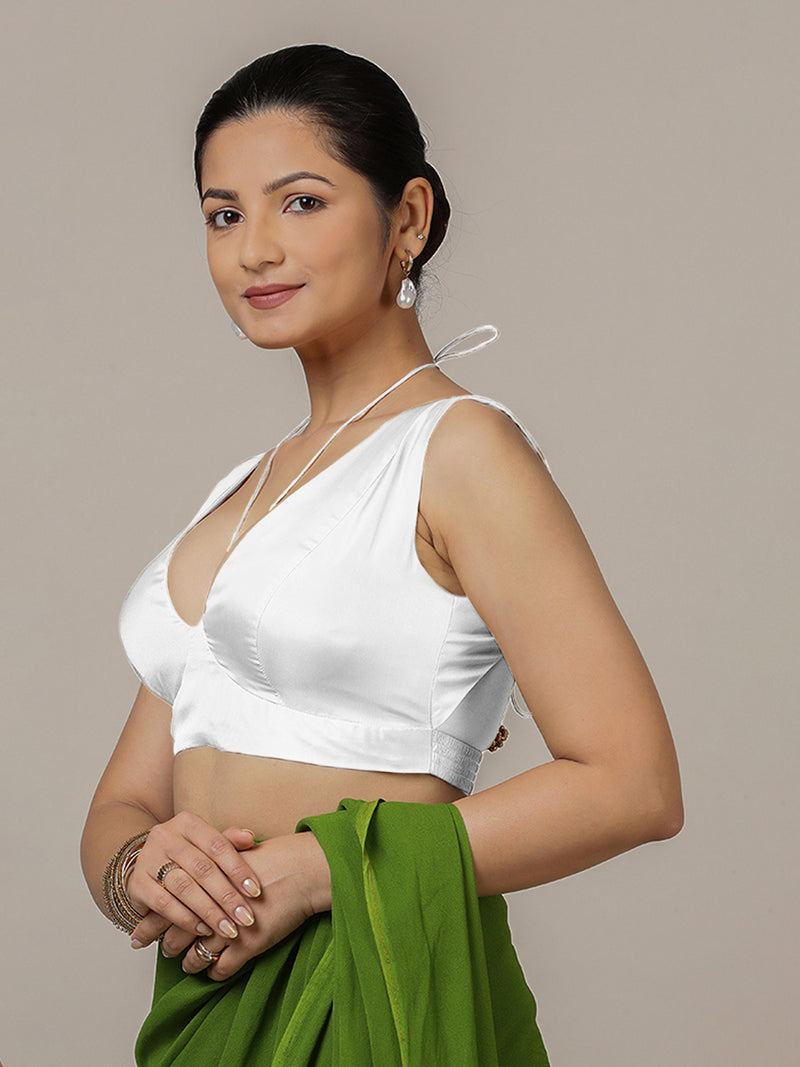 Ahana x Rozaana | Pearl White Sleeveless FlexiFit™ Saree Blouse with Plunging Neckline and Back Cut Out with Tie-up-Binks