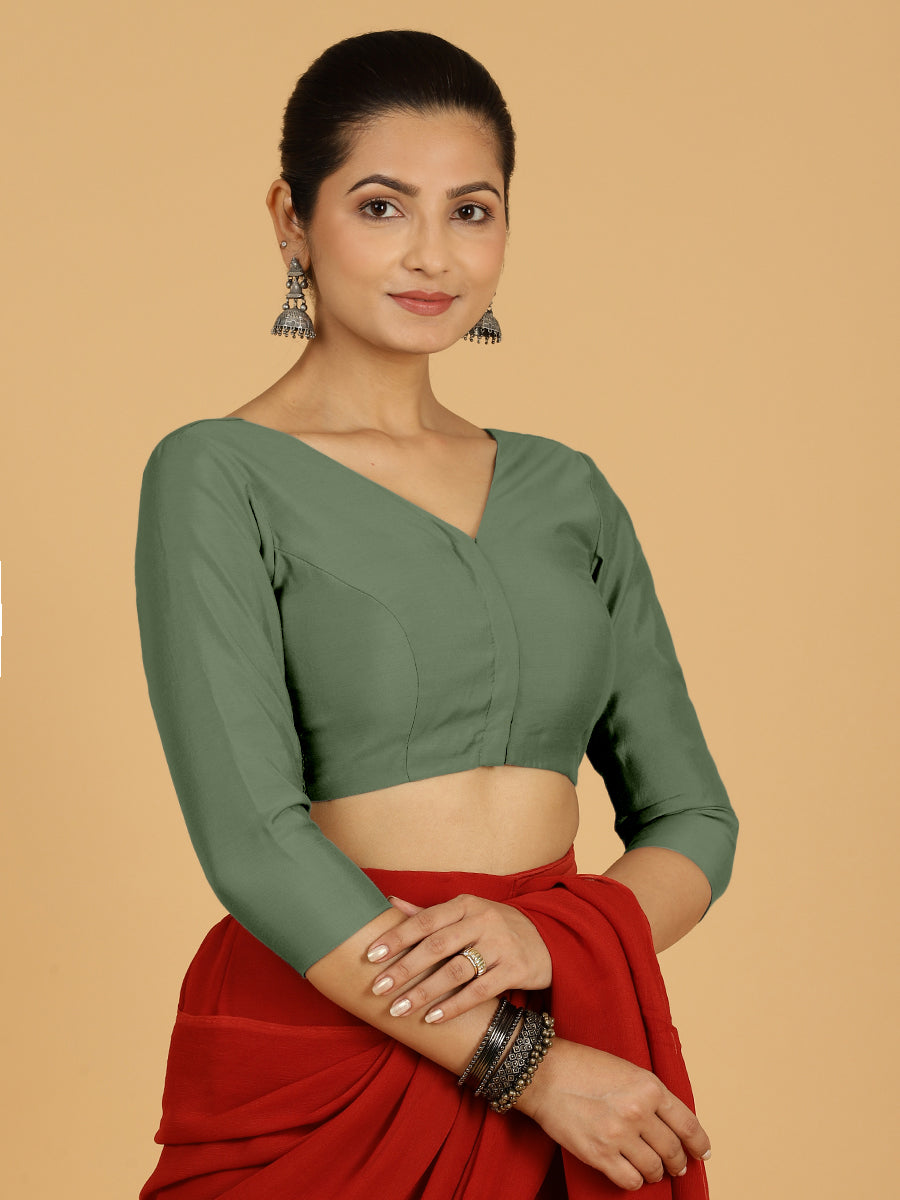 Alia x Rozaana Saree Blouse, in Green Viscose, featuring three quarter sleeves and v-neckline, made for daily & work (view 8).