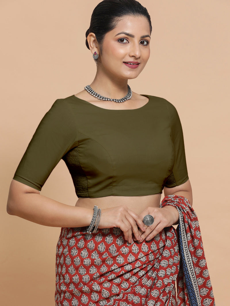 Alka x Rozaana | Boat Neck Saree Blouse in Deep Olive Green Linen-Binks