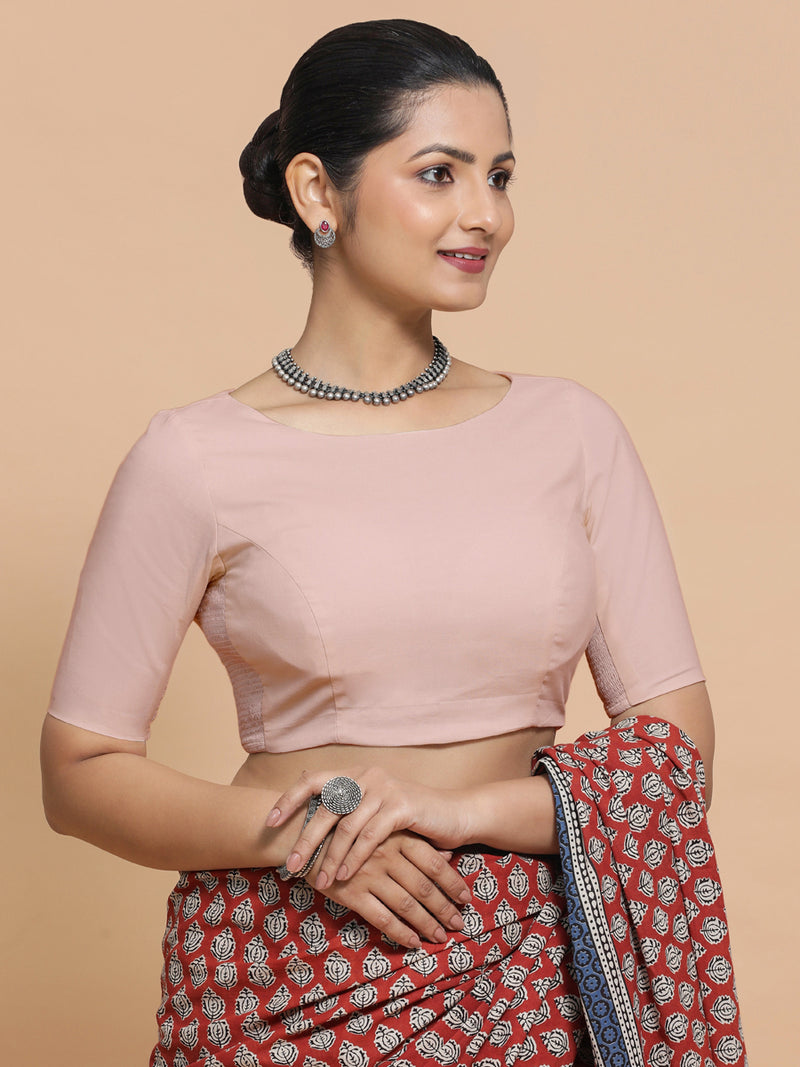 Alka x Rozaana | Boat Neck Saree Blouse in Misty Pink Linen-Binks