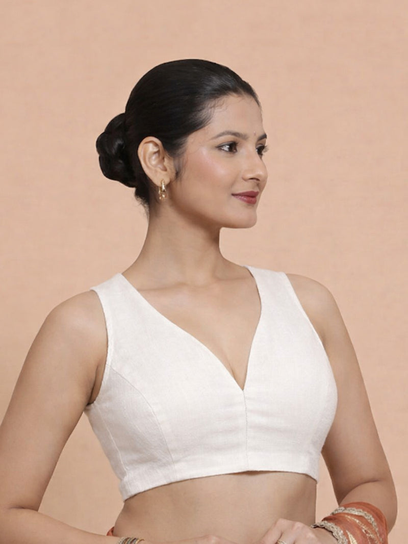 Amaira x Rozaana | Sleeveless Chalk White Linen Saree Blouse-Binks