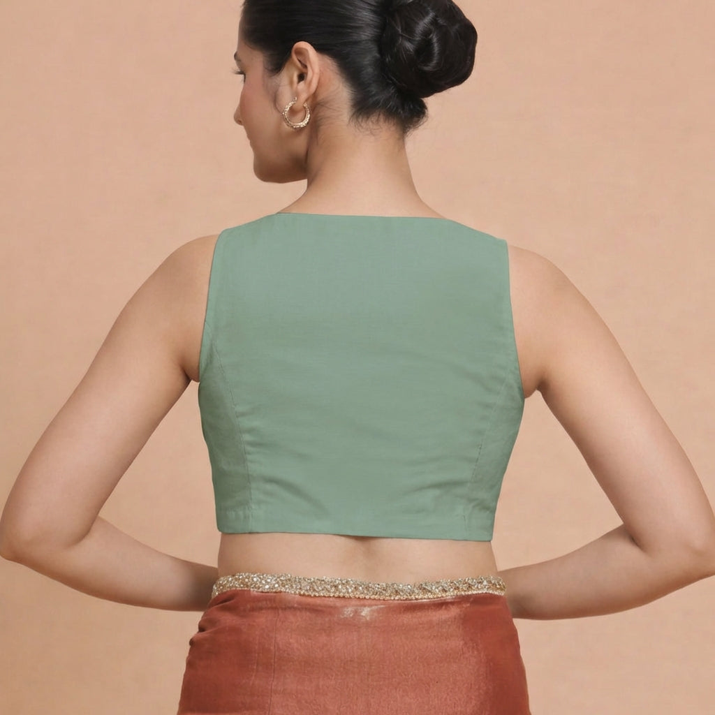 Amaira x Rozaana Saree Blouse, in Green 70% Cotton 30% Linen, featuring sleeveless and betel neckline (view 2).